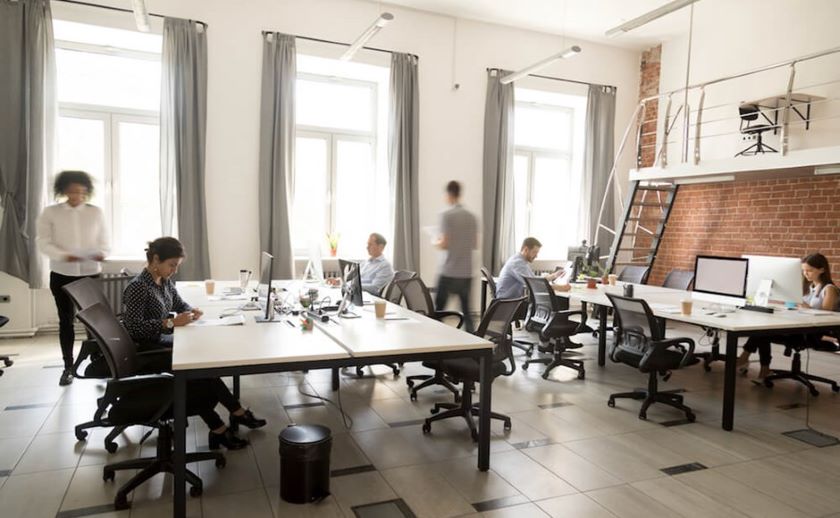 The Key Elements of a Healthy Office Workspace